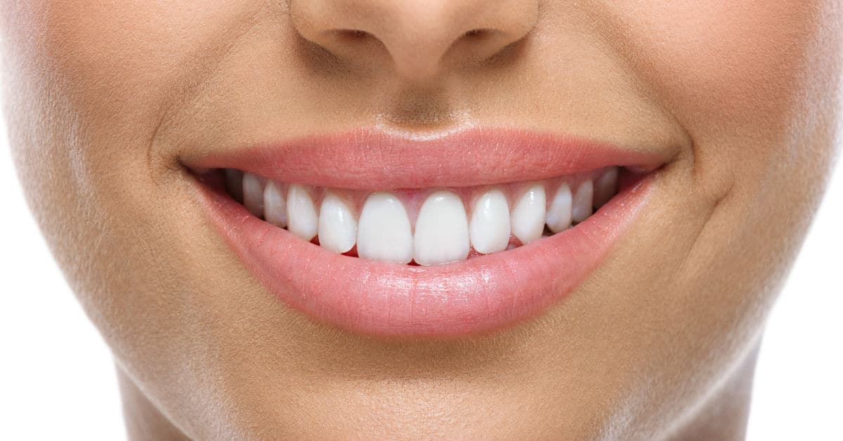 Dentist Digest Monthly: 10 Things You Should Know About Your Lips