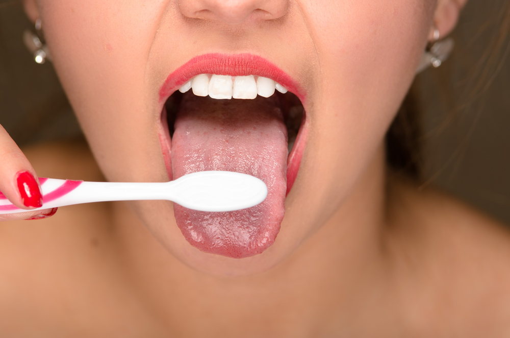 Brushing Your Tongue - Are There Oral Hygiene Benefits